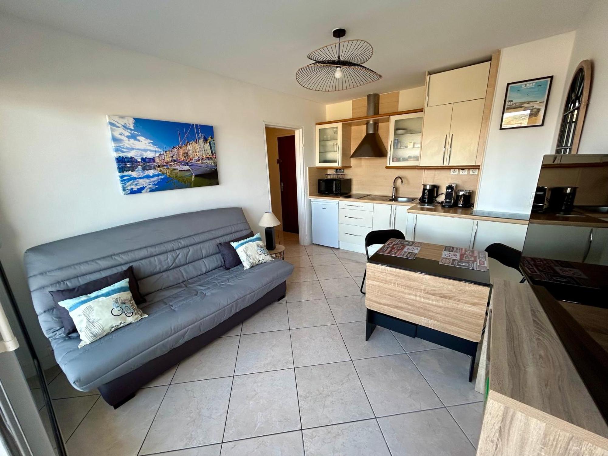 Appartement Vue Mer - 30 M De La Plage - 5 Minutes A Pied Du Centre Ville Et Du Casino Villers-sur-Mer Ngoại thất bức ảnh